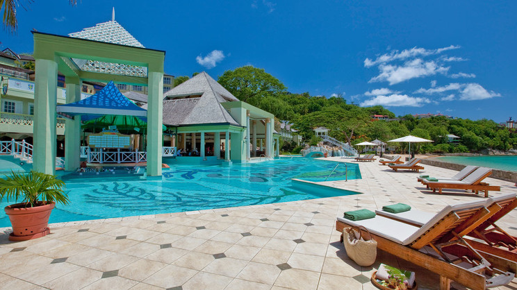 Sandals Regency La Toc